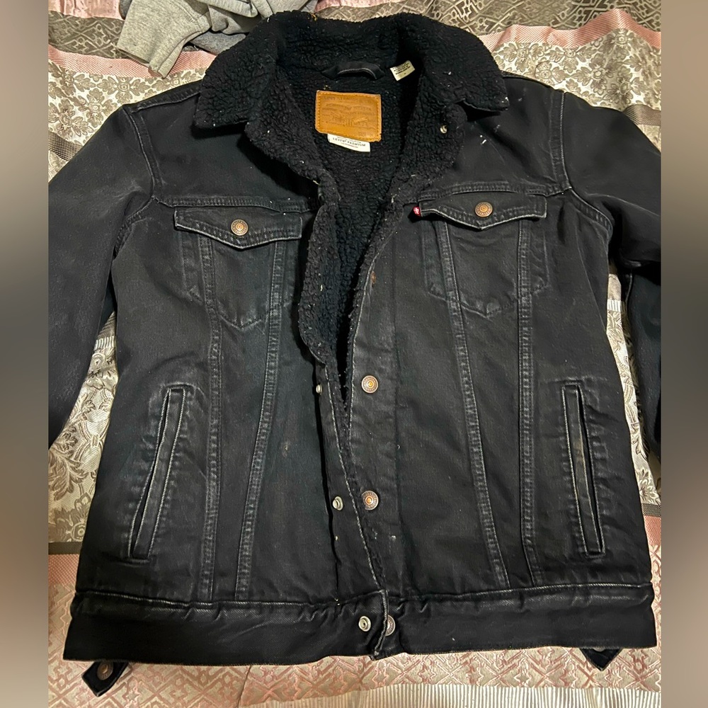 Black Medium Levi’s Jean Jacket Mens